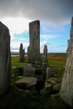 callanish_stones_2-1.jpg